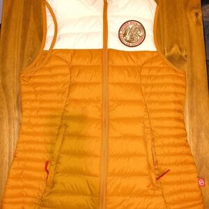 Magellan Outdoors Shiner Orange and White Women's Vest